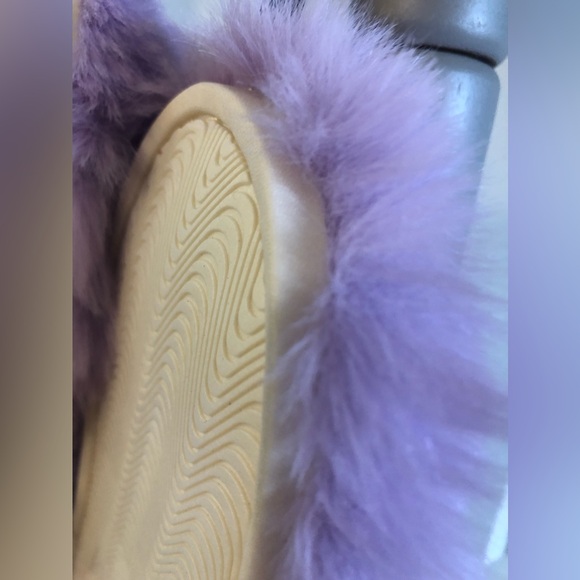 Forever 21 Plush Home Slippers Lavender Size L Soft Faux Fur New - Picture 8 of 12